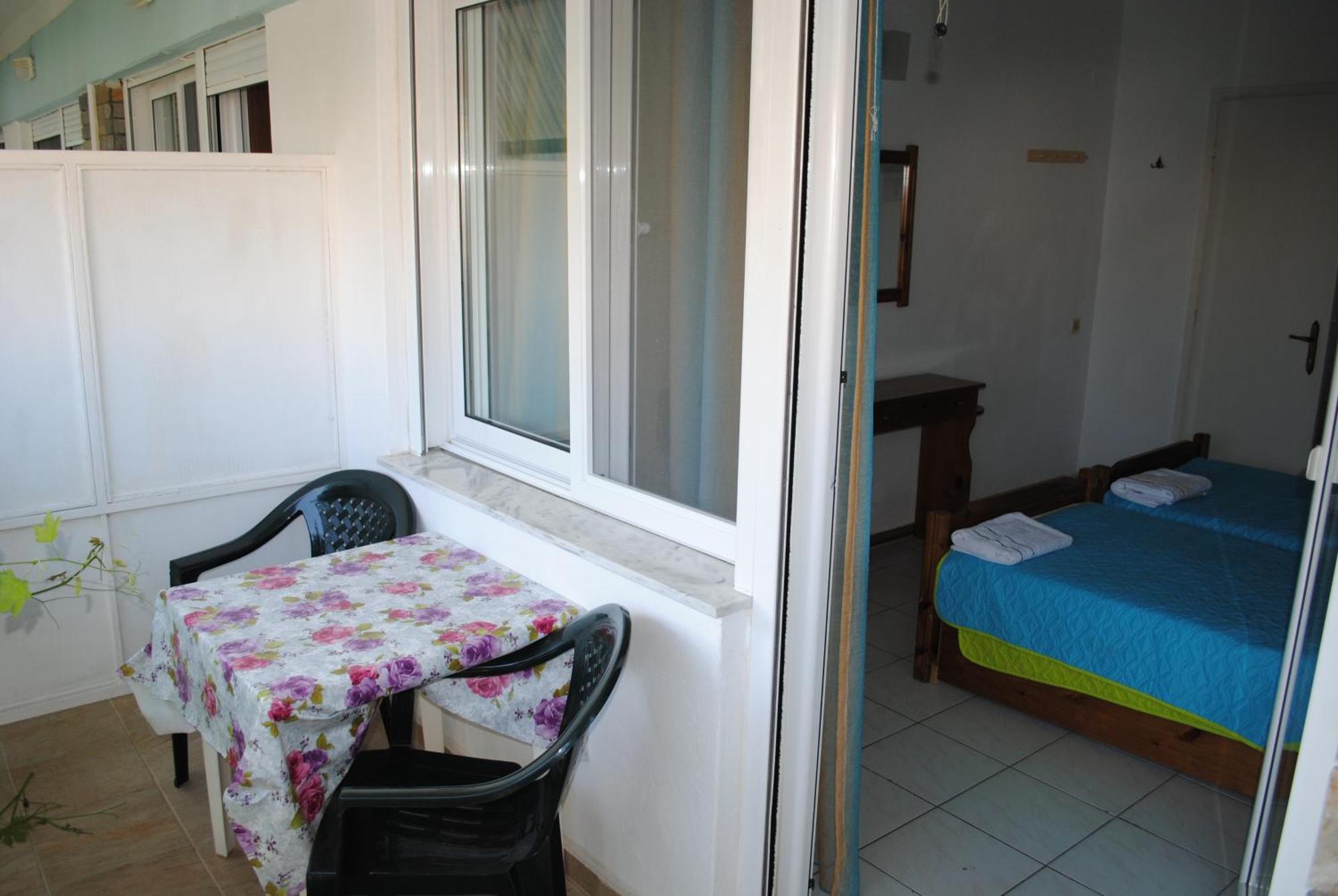 Artemis Apartments Paralia Dionysiou Phòng bức ảnh