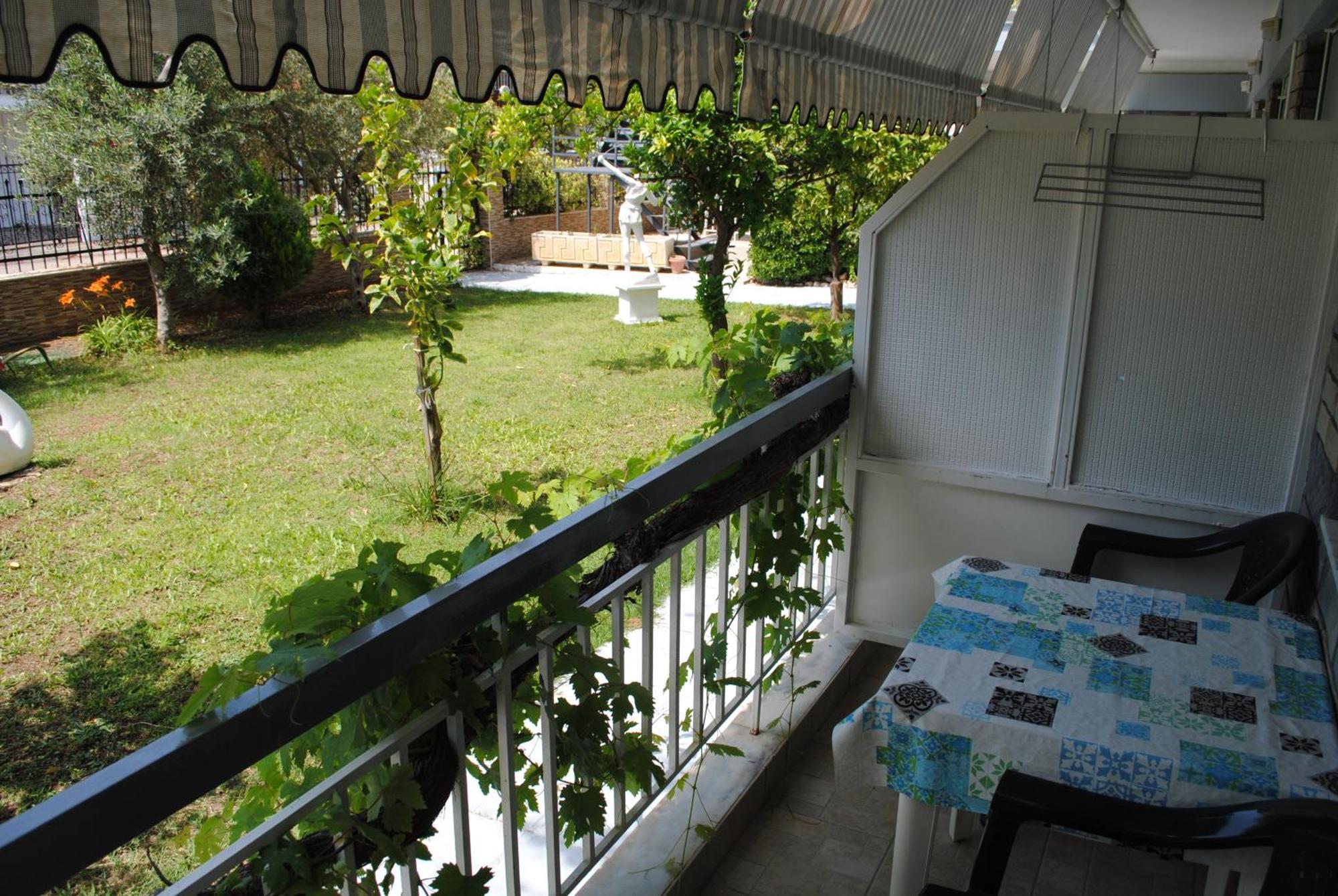 Artemis Apartments Paralia Dionysiou Ngoại thất bức ảnh