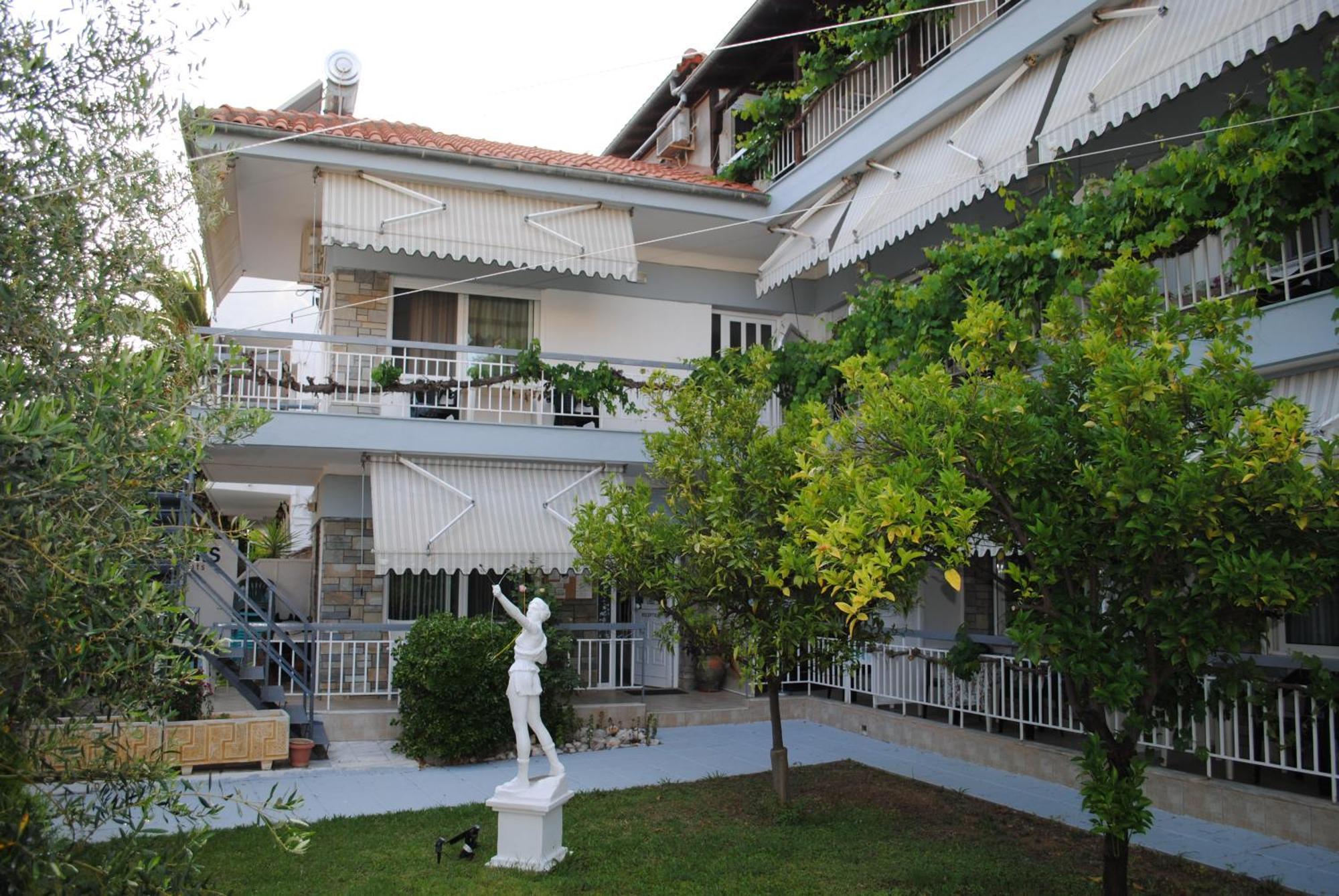 Artemis Apartments Paralia Dionysiou Ngoại thất bức ảnh