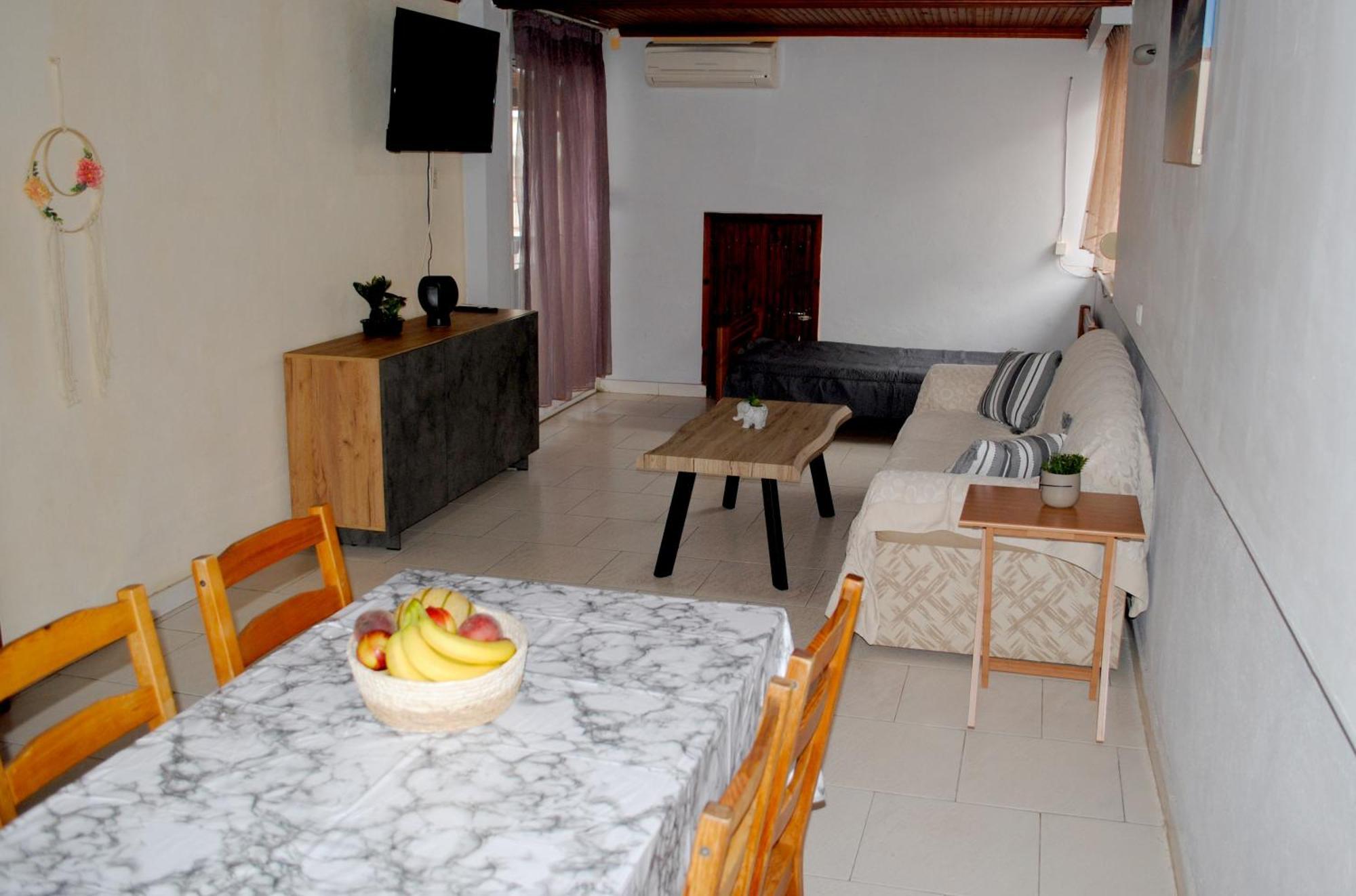 Artemis Apartments Paralia Dionysiou Ngoại thất bức ảnh