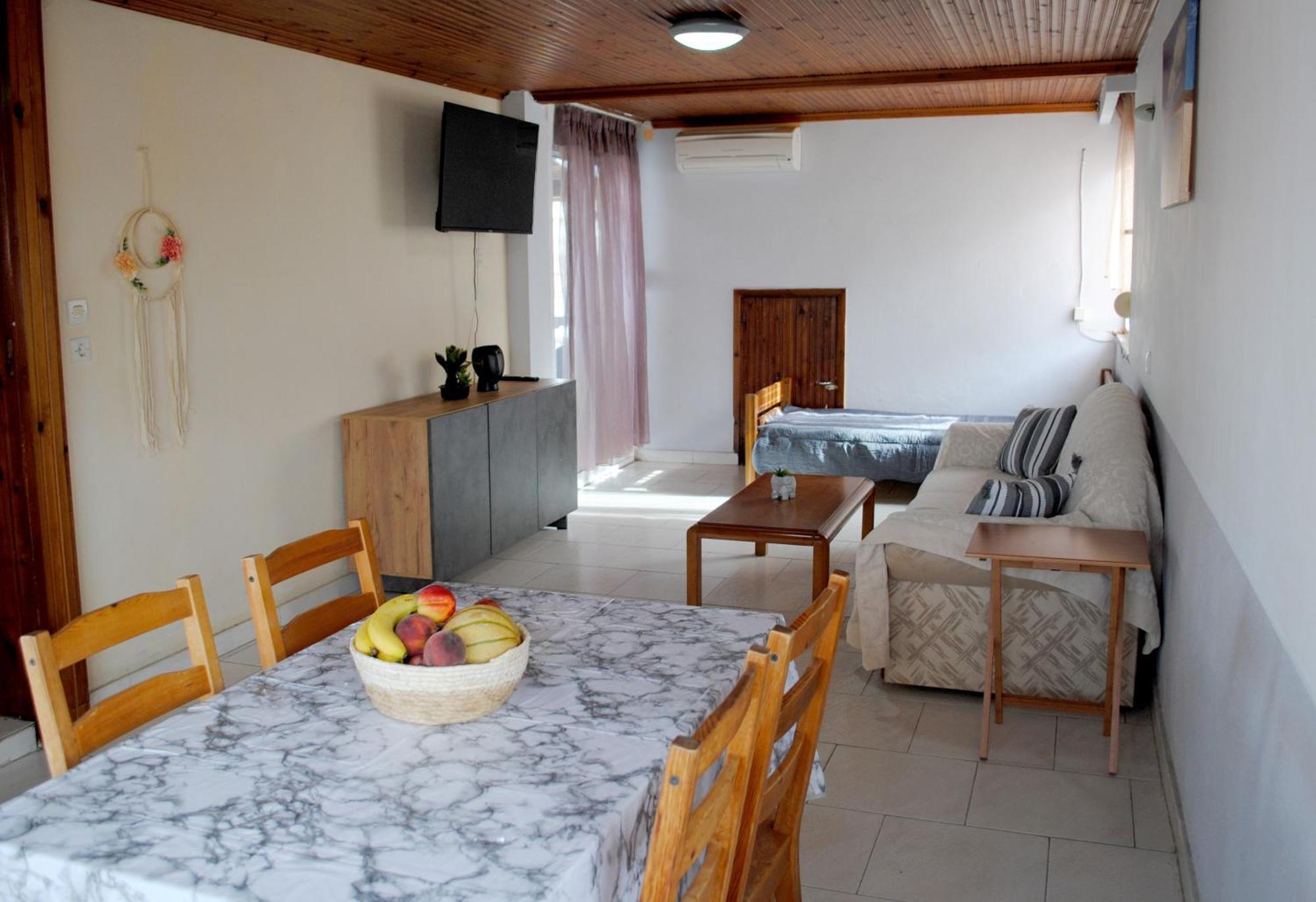 Artemis Apartments Paralia Dionysiou Ngoại thất bức ảnh