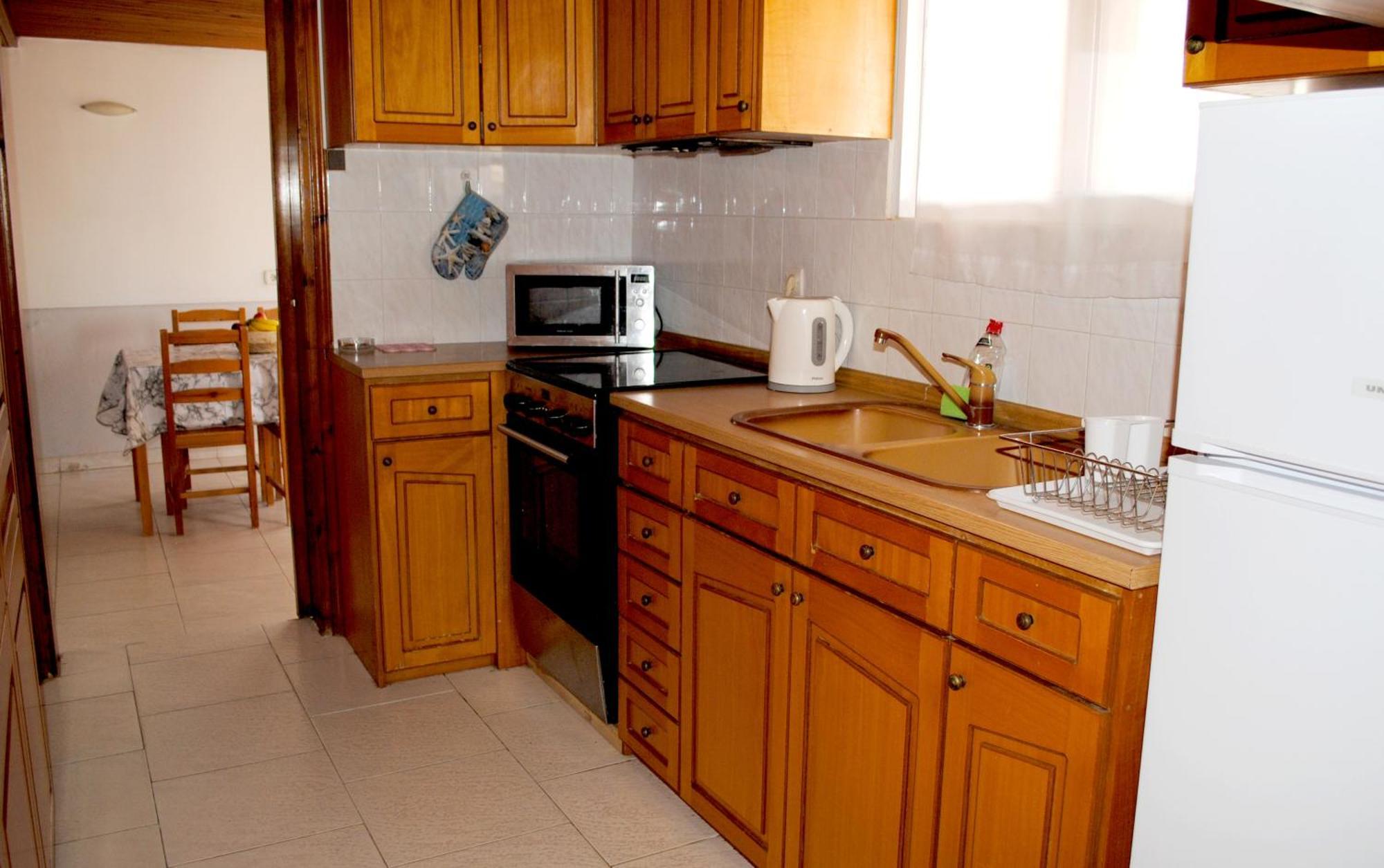 Artemis Apartments Paralia Dionysiou Ngoại thất bức ảnh